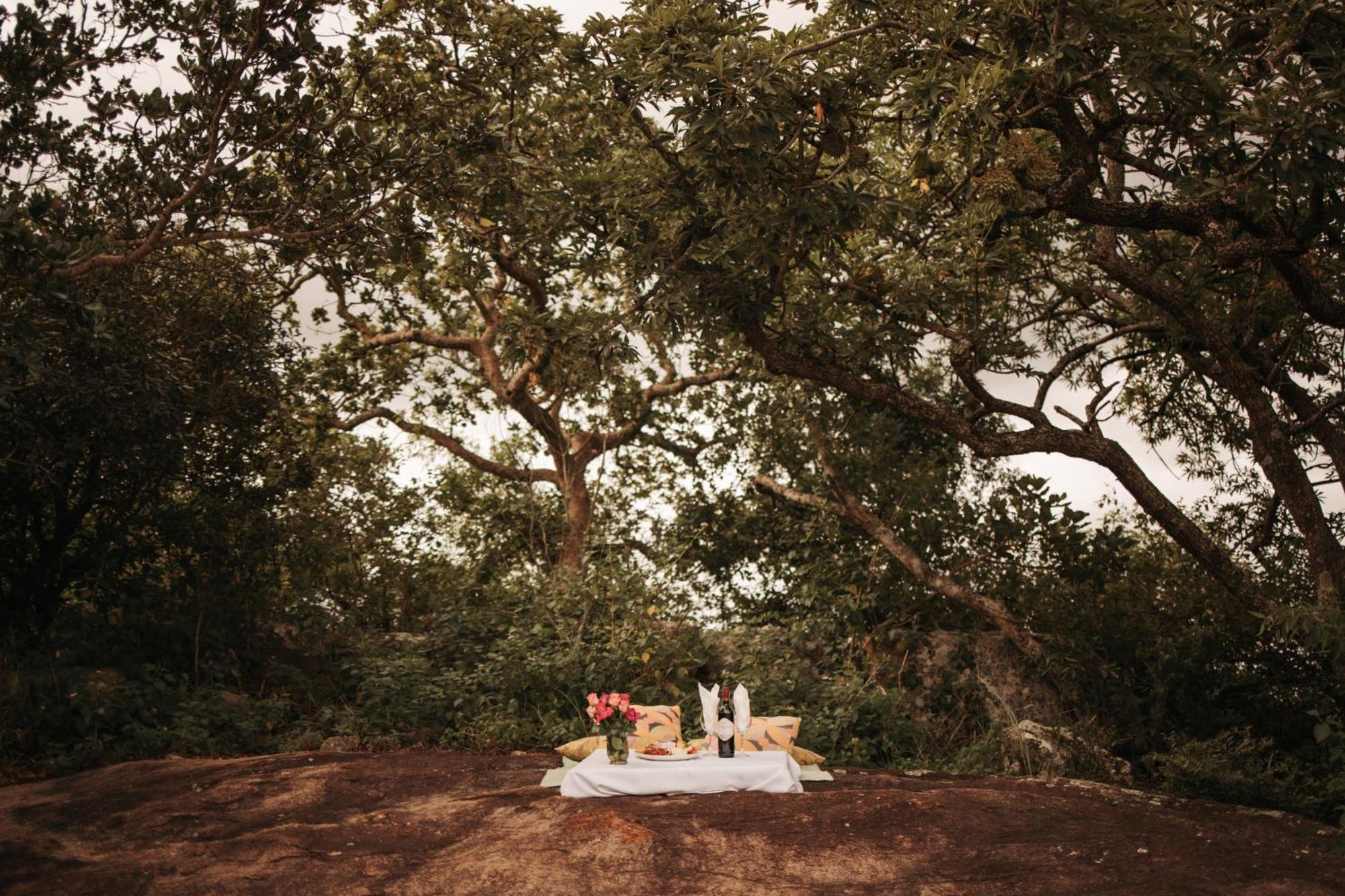 Ndhula Luxury Tented Lodge Уайт-Ривер Экстерьер фото