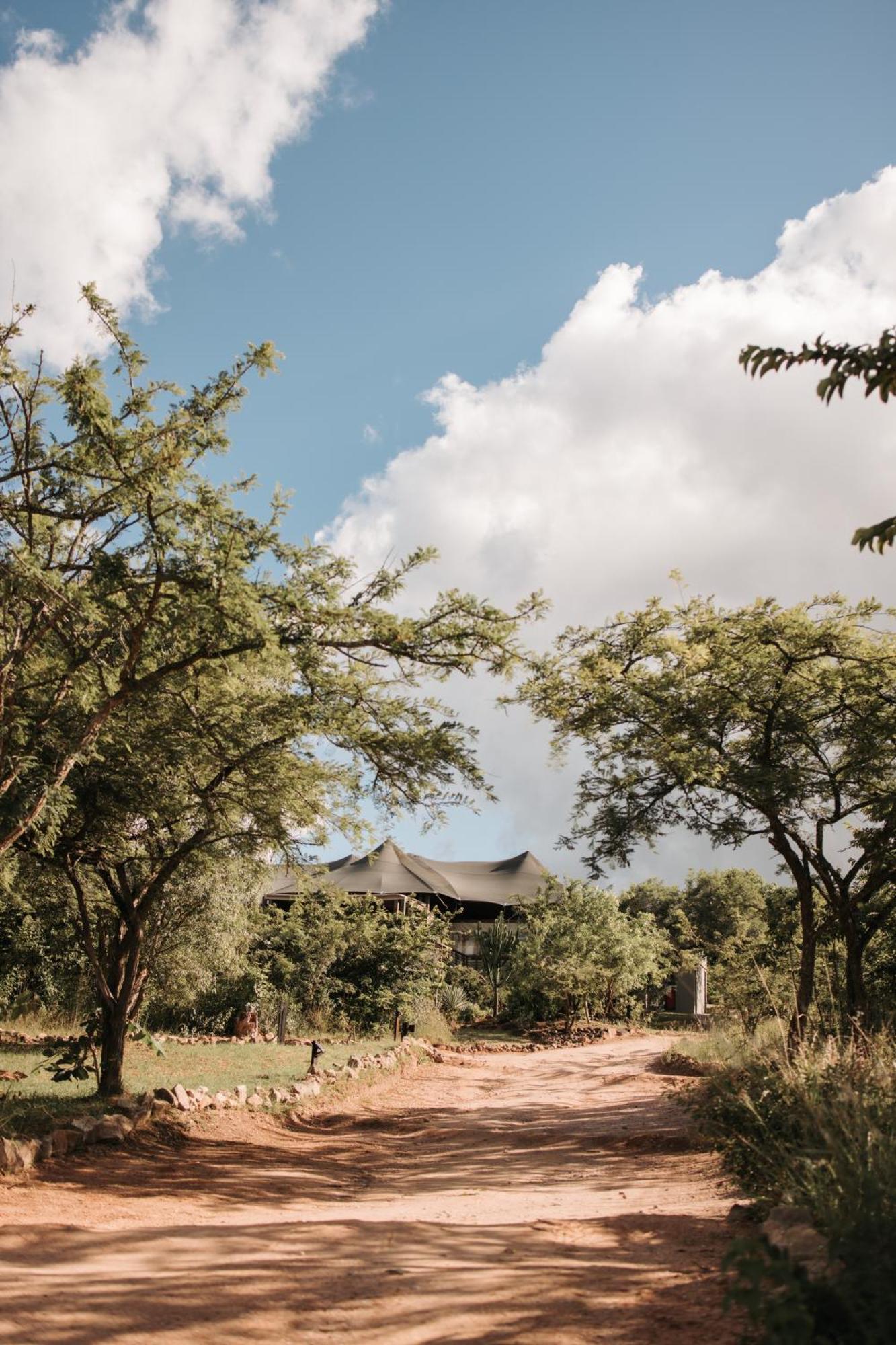 Ndhula Luxury Tented Lodge Уайт-Ривер Экстерьер фото